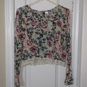 Floral top